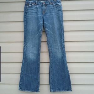 Lucky Brand Rodeo Queen Jean's sz 8/29